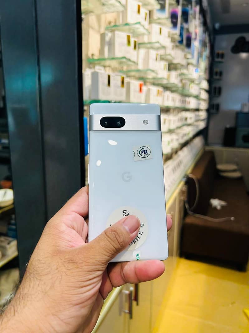 Google Pixel 7a 0