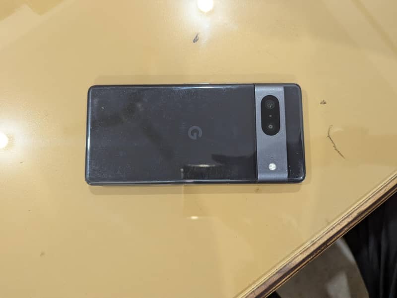Google Pixel 7 4