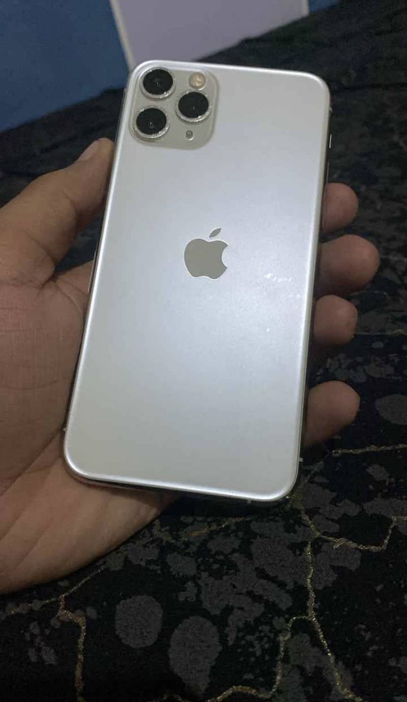 Apple iPhone 11 Pro 1