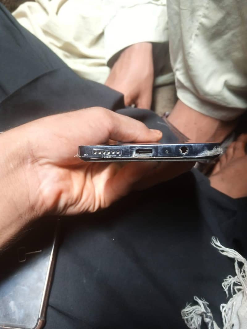 Tecno CAMON 20 4
