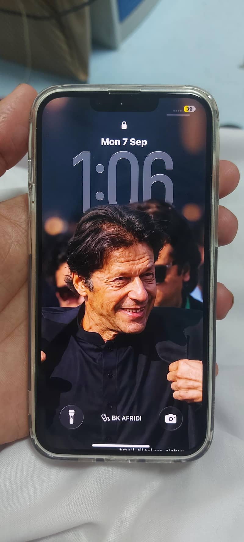 Apple iPhone 13 1