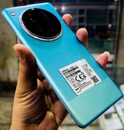Infinix Zero 40
