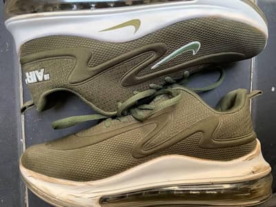 Nike air max shoes condition 10 by 9