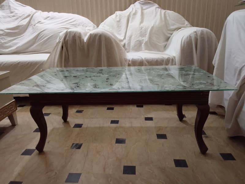 coffee table 0