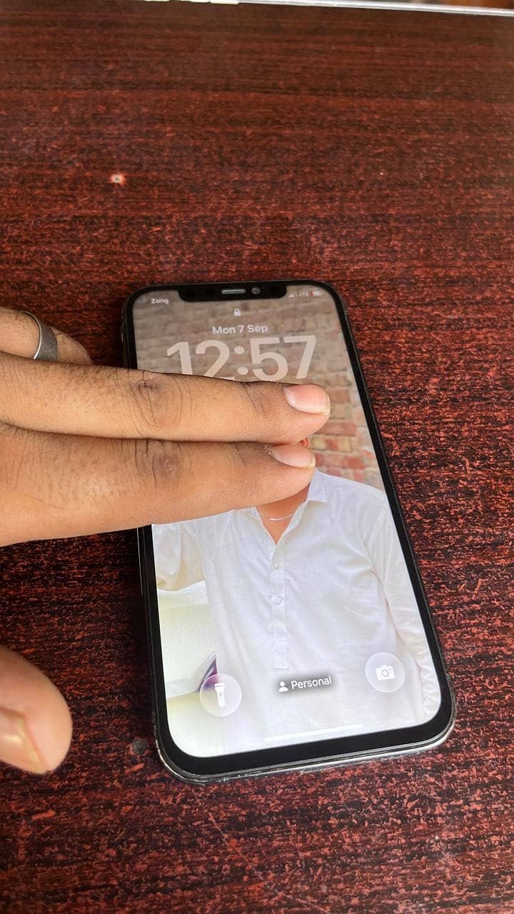 Apple iPhone 12 Pro 4