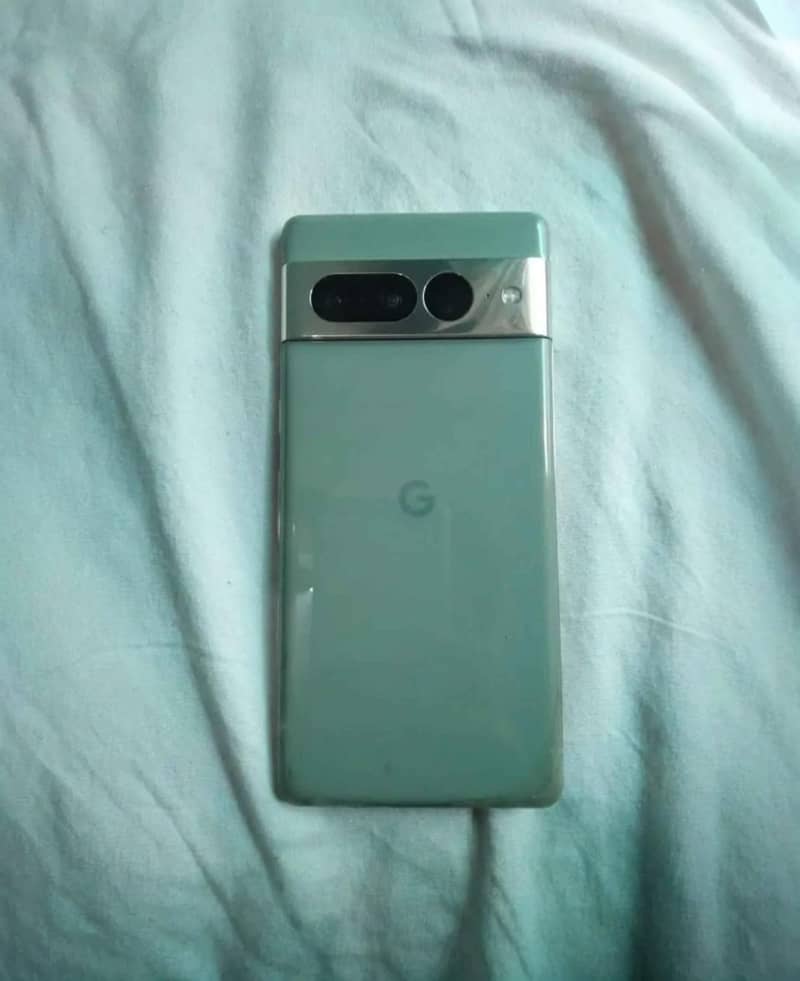 Google Pixel 7 Pro 2