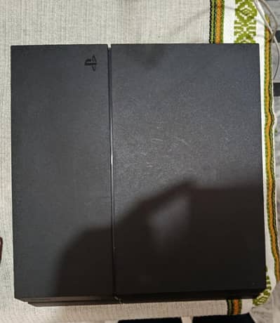 PlayStation 4 Fat (500GB) – Good Condition 03715349226 Whatsapp