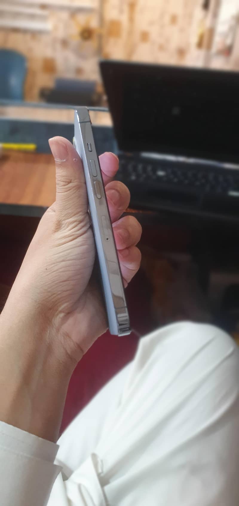 Apple iPhone 13 Pro 3