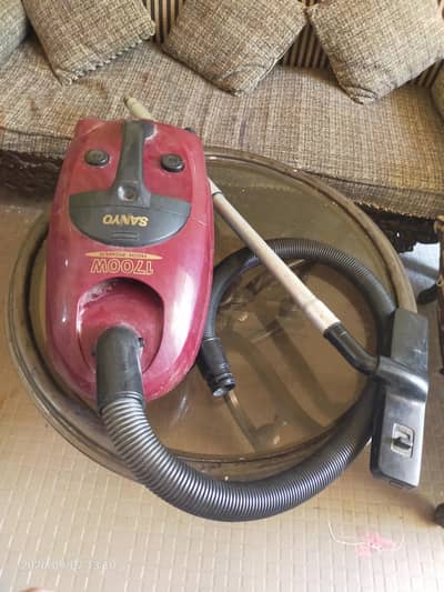 Vacuum Cleaner