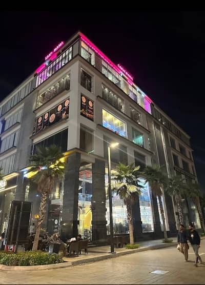 8 MARLA VERY REASONABLE FULL BUILDING FOR RENT IN DHA RAYA