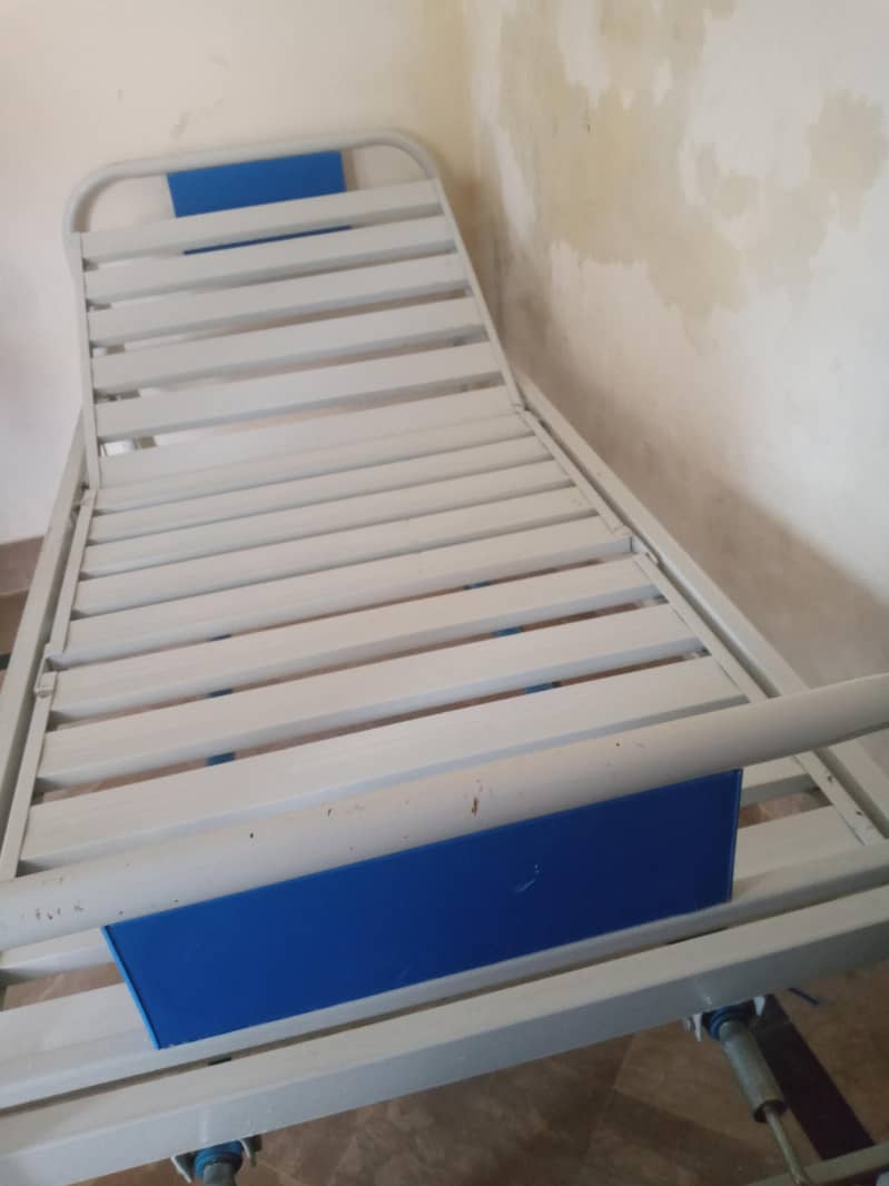 patient bed 1