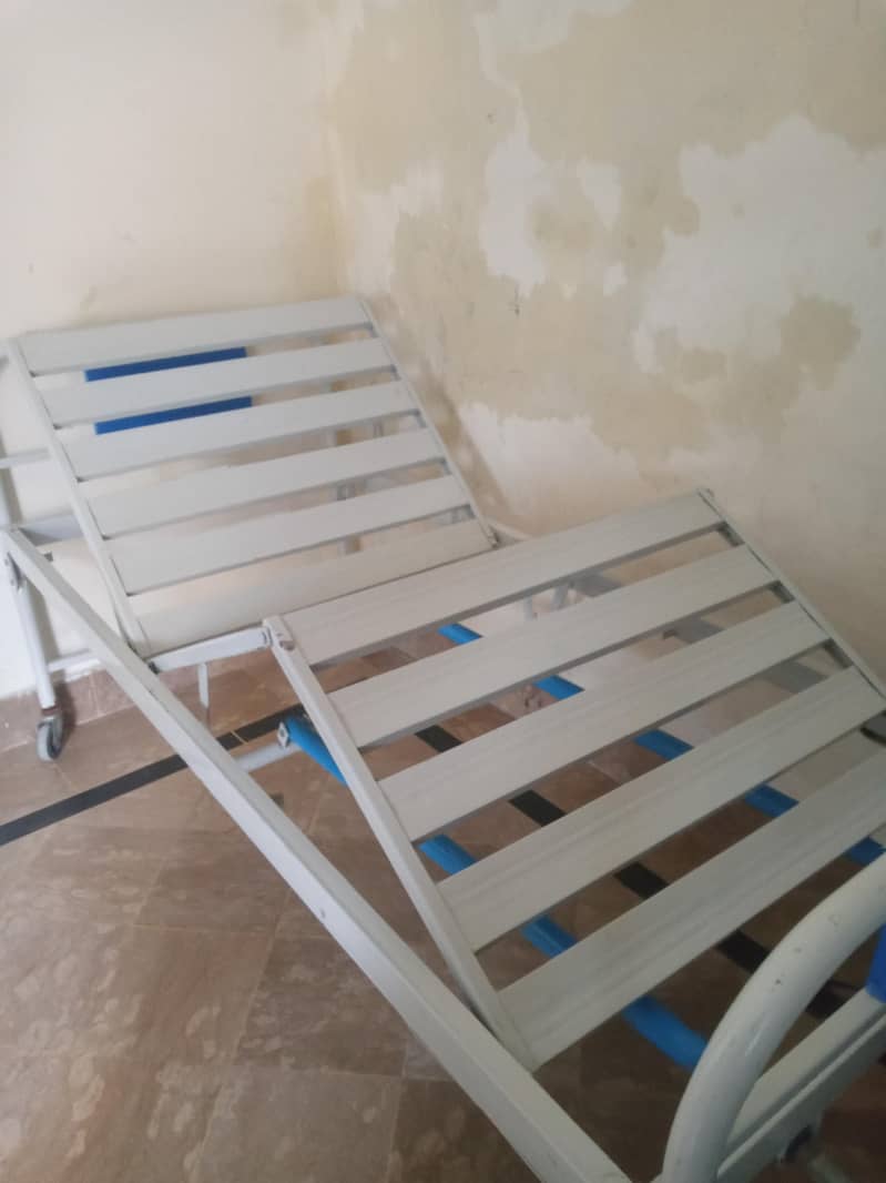 patient bed 4
