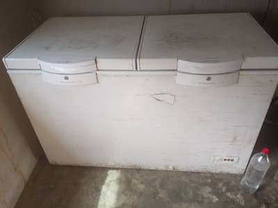 d freezer