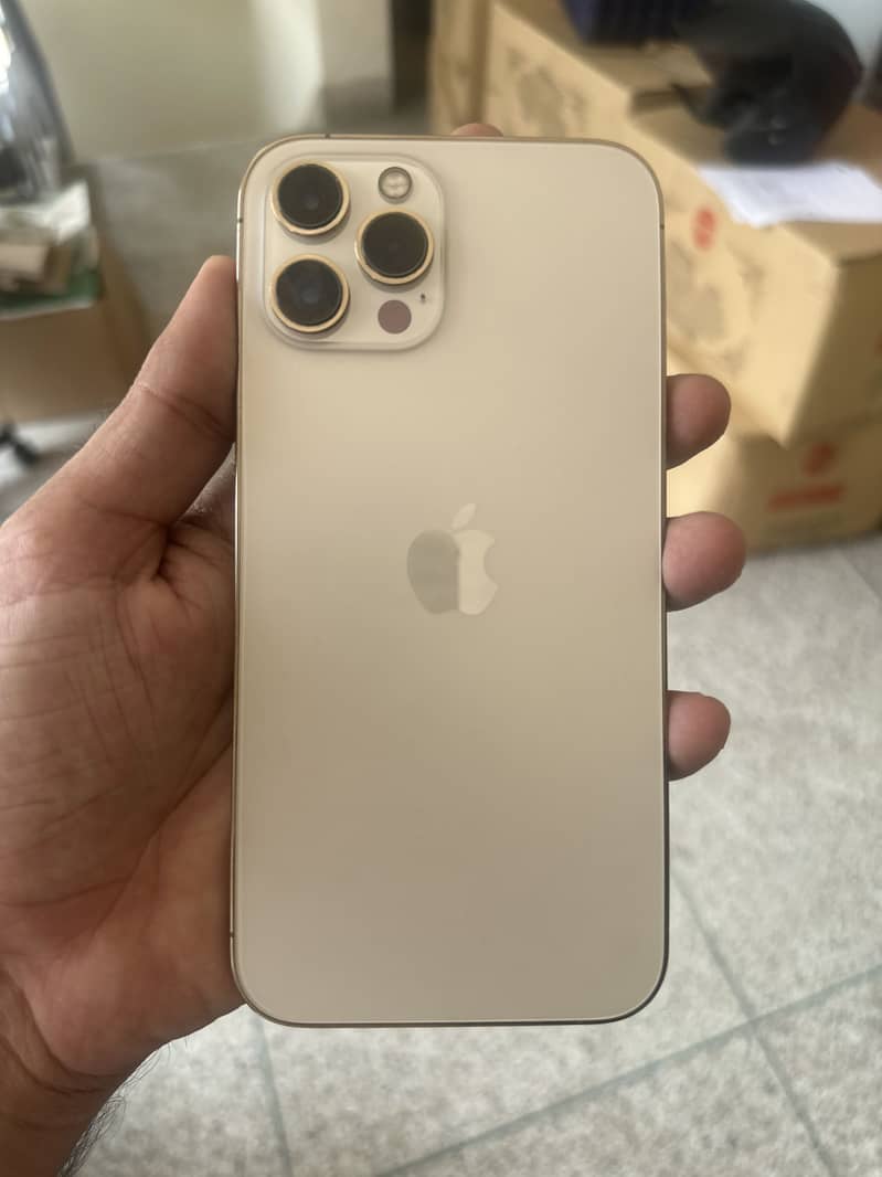 Apple iPhone 12 Pro Max 3