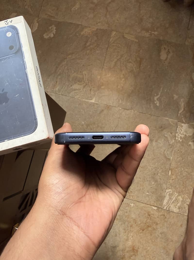 Apple iPhone 17 Pro 3