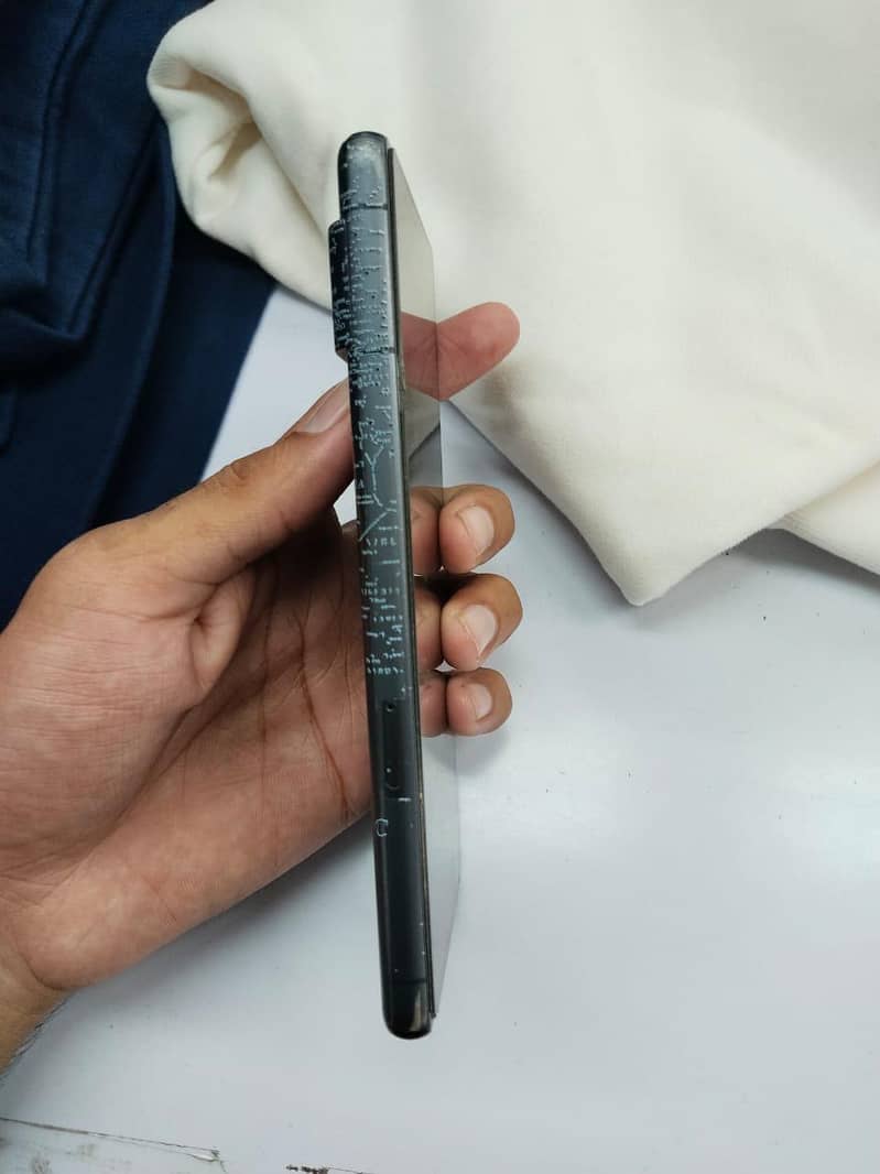 Google Pixel 7 3