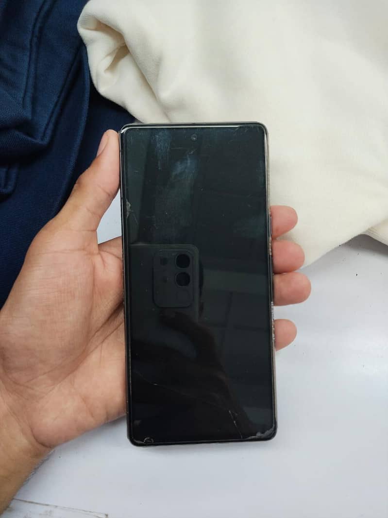 Google Pixel 7 4