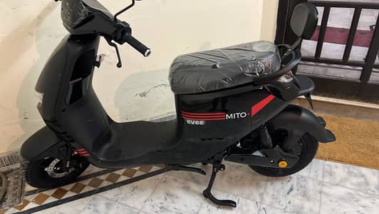 Evee mito plus pristine condition. Very less used only 300km