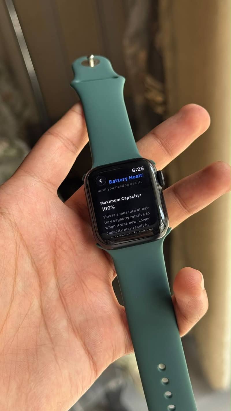 Apple Watch SE 3rd Generation 7
