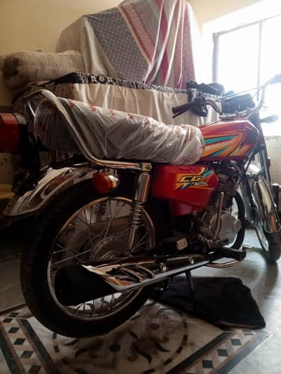 cg 125 bilkul saf hy number nai lga