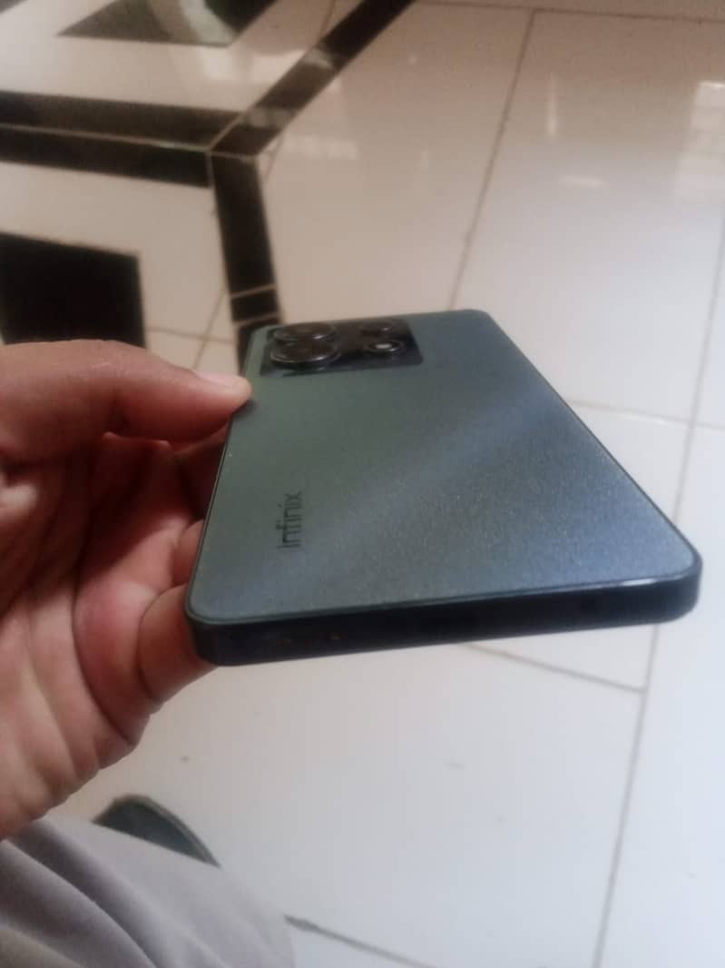 Infinix Note 30 2