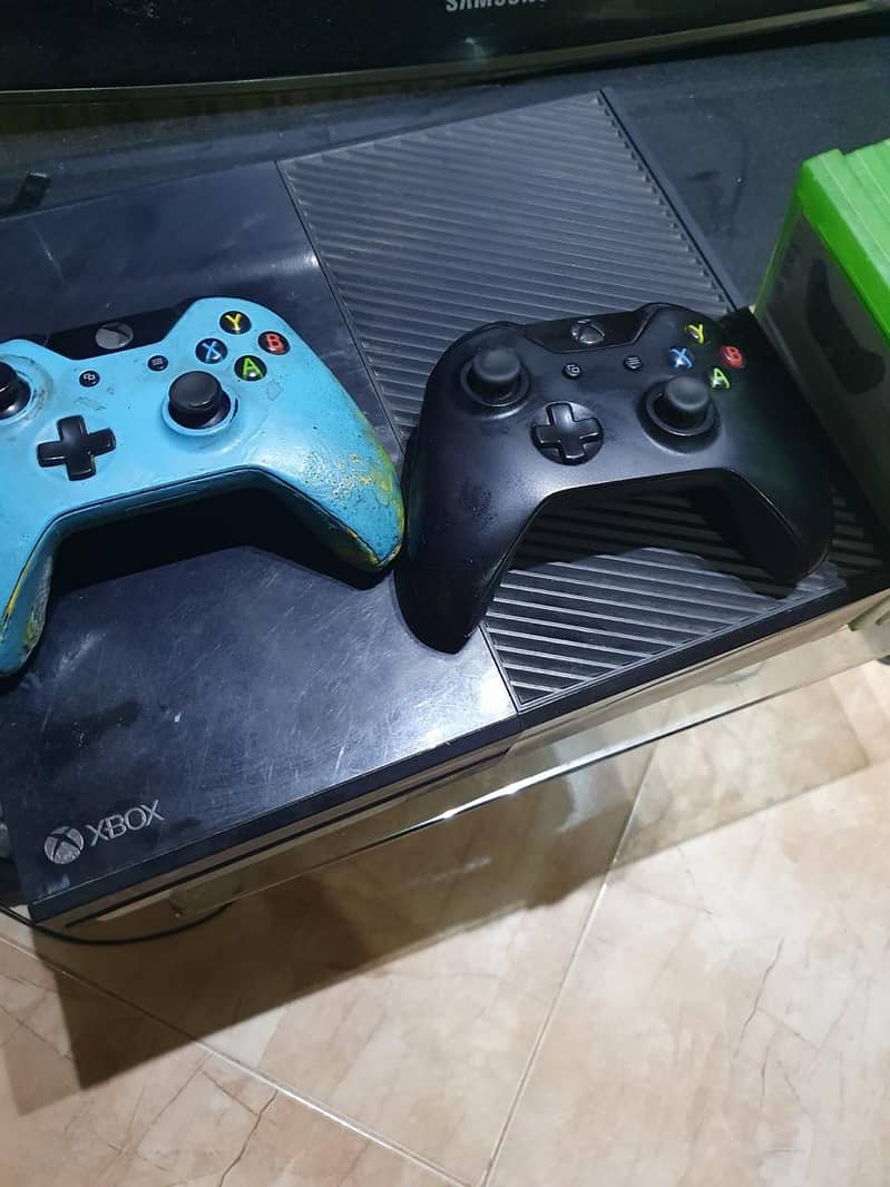Xbox one 4