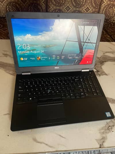 Selling laptop