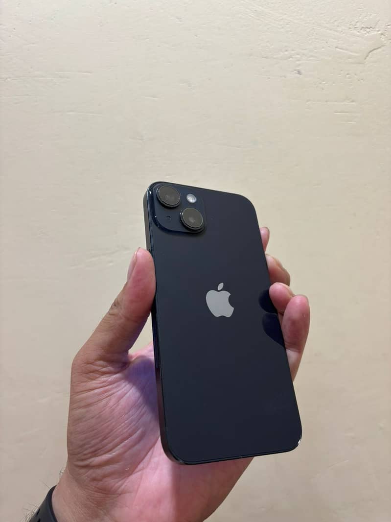 Apple iPhone 14 2
