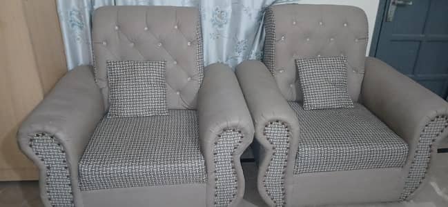 Used 5 seater Sofa Set