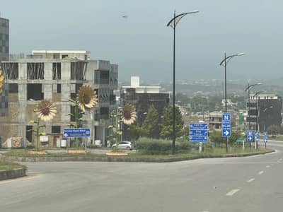 5 Marla Commercial Plot For Sale Centeral Location