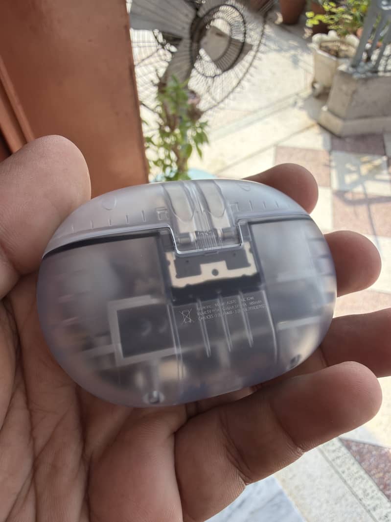 Beats Studio + Transparent 2