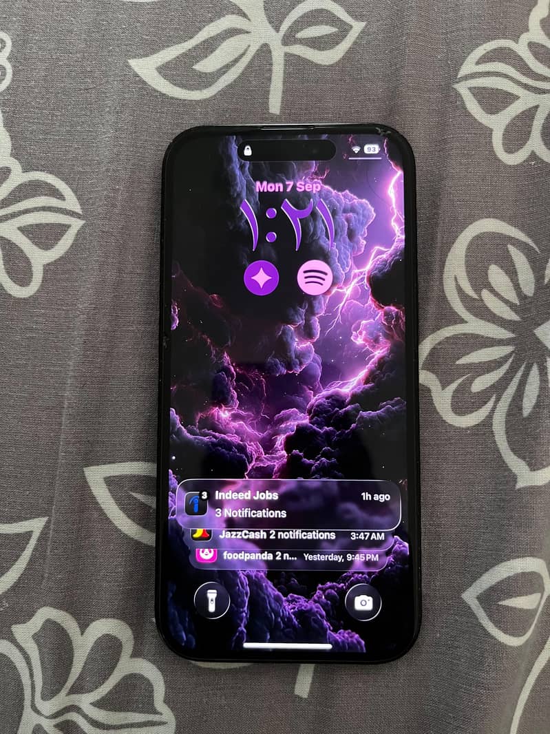Apple iPhone 15 3