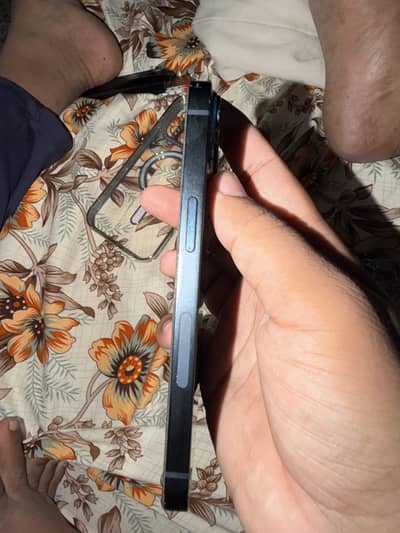 Apple iPhone 14 urgent sale only serious buyer contact