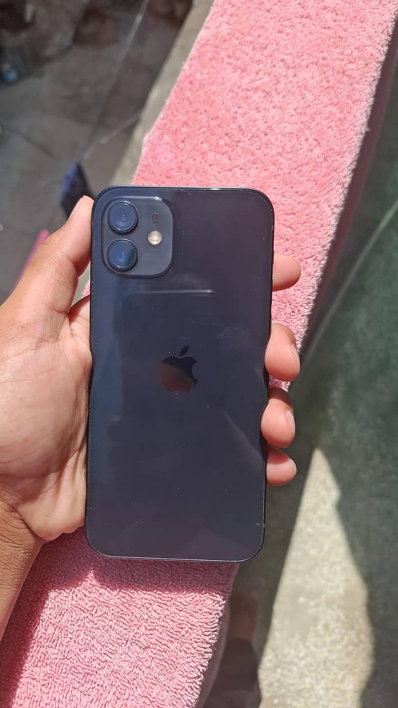 Apple iPhone 12 0