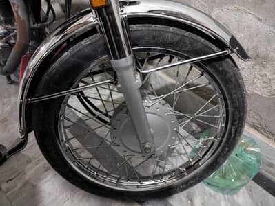 Honda 125 gold edition