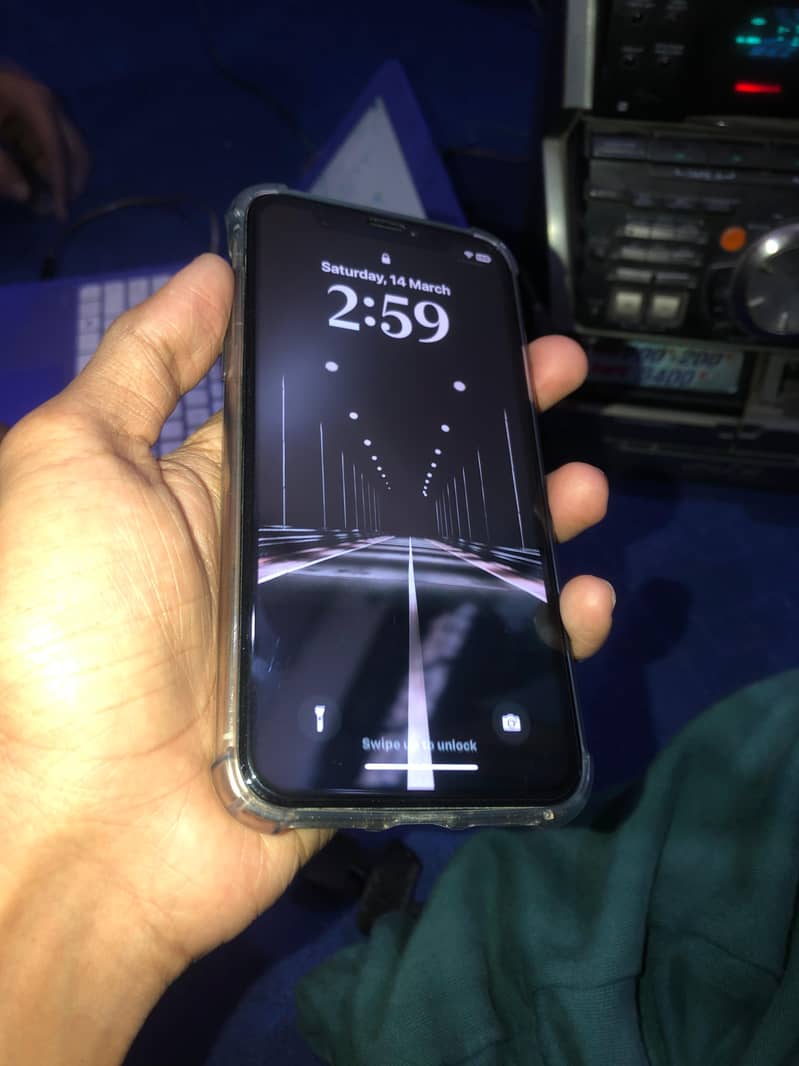 Apple iPhone X 1