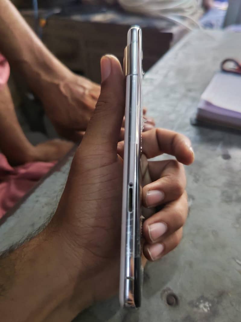 Google Pixel 7 Pro 2