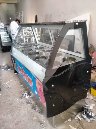 Ice Cream Counter, Chiller/ Ice Cream Freezer/ Bakery Display Counter
