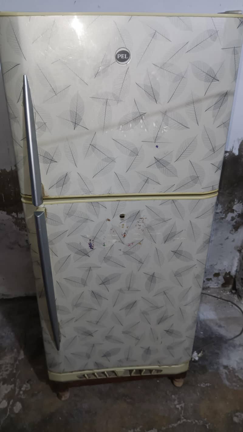 pel fridge 0