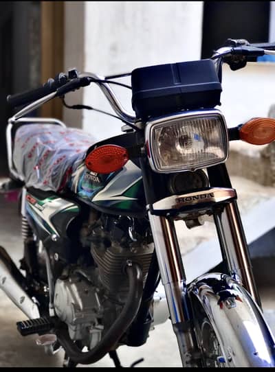 Honda CG 125 2023