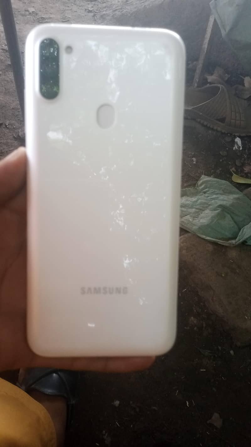Samsung Mobile A11 1