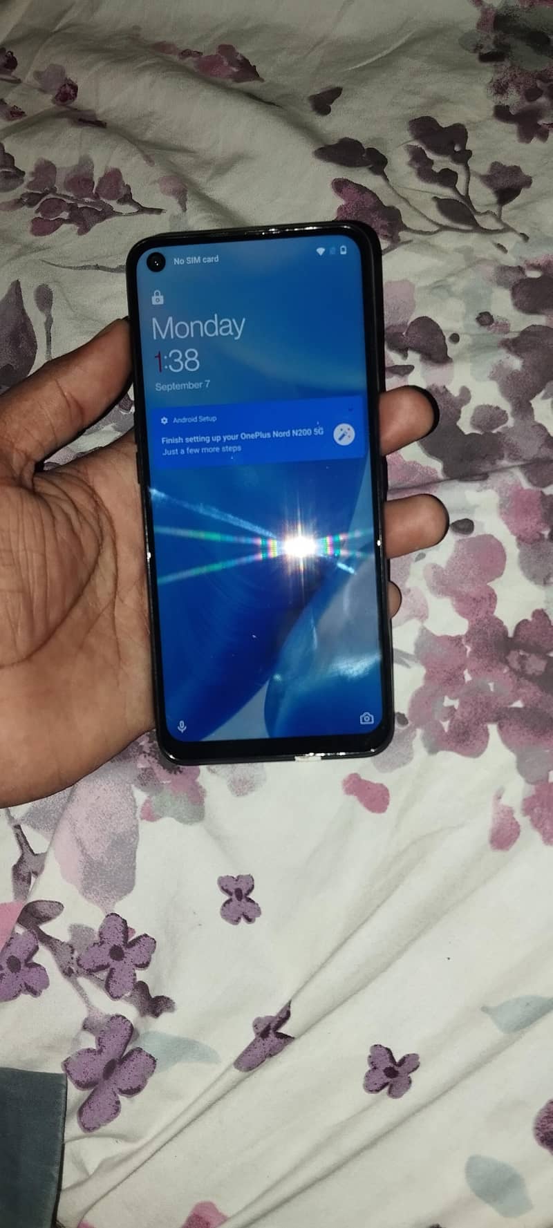 One Plus  N200 1