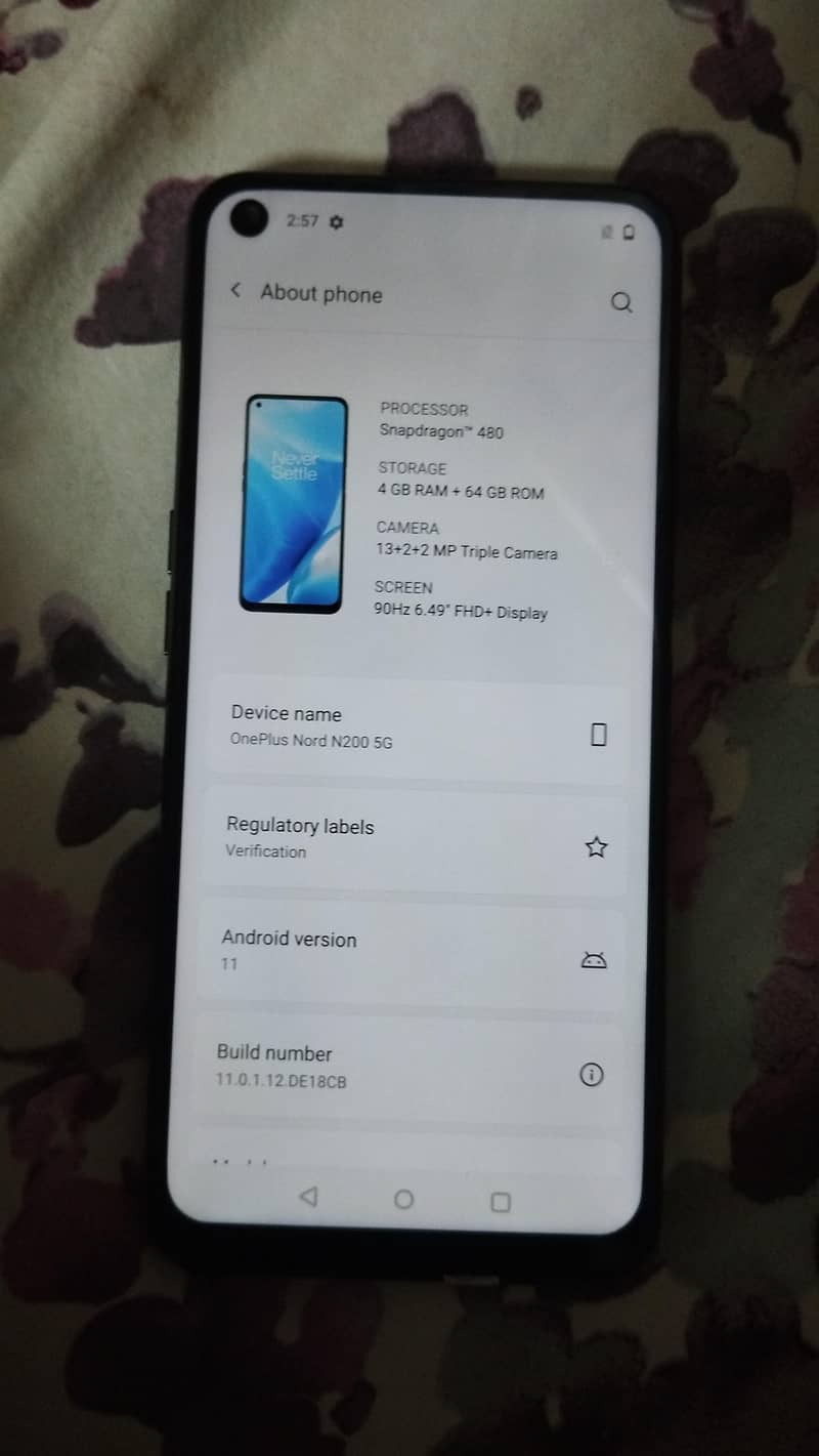 One Plus  N200 2