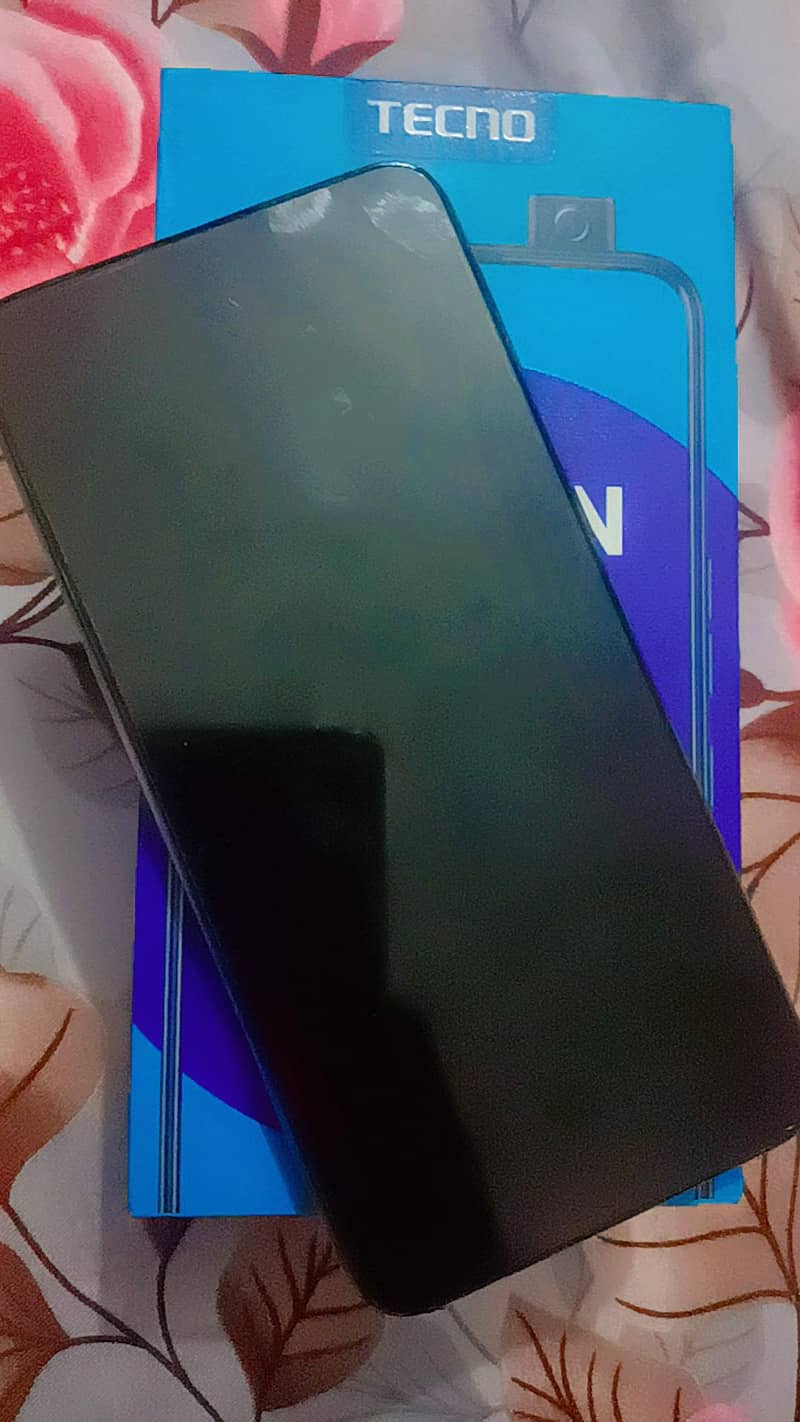 Tecno CAMON 15 Pro 7
