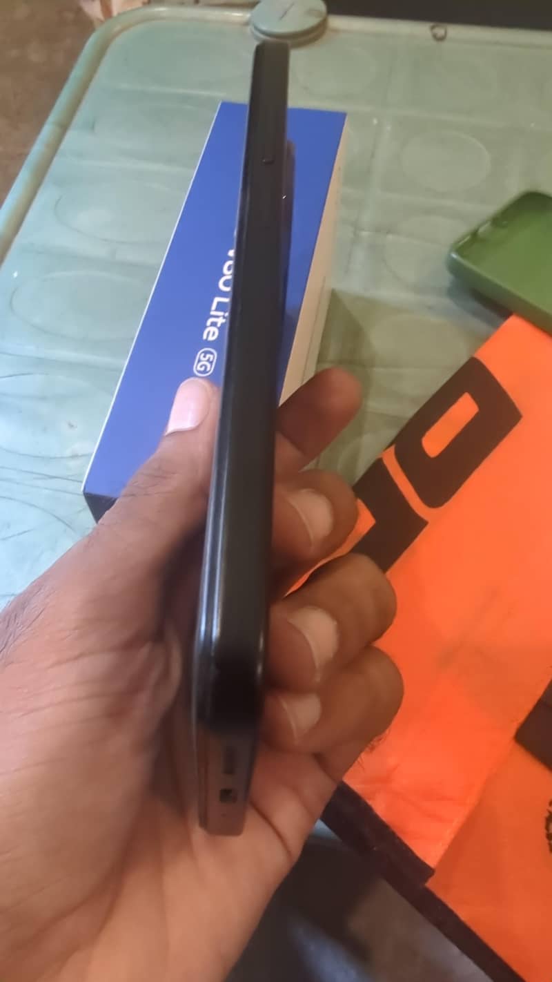 Xiaomi POCO C75 3