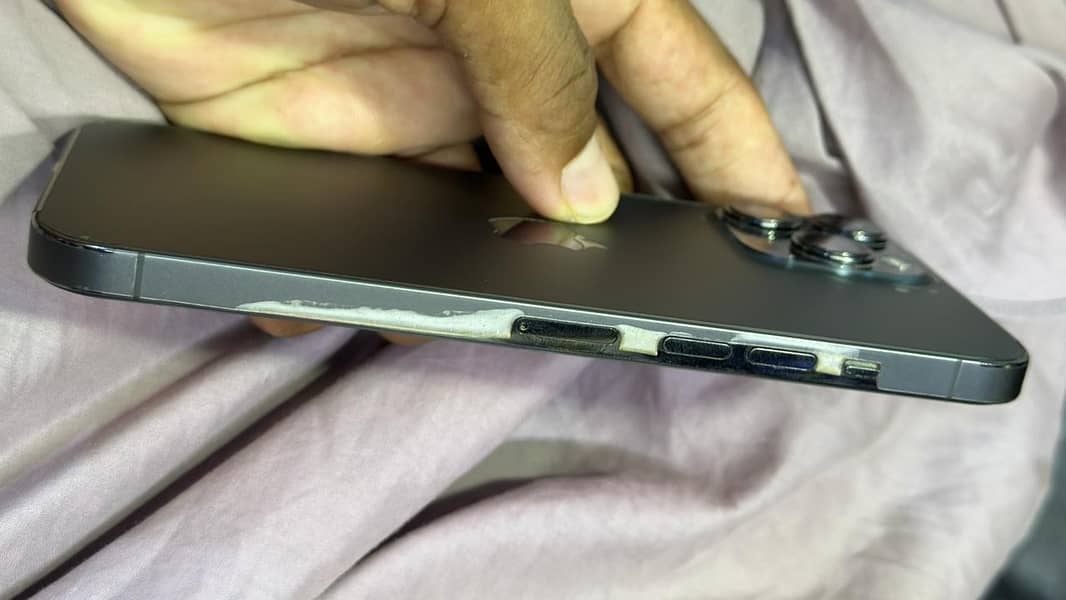 Iphone 13 pro max 1
