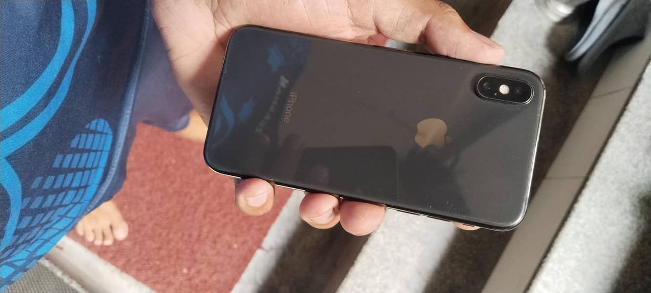 Apple iPhone X 0