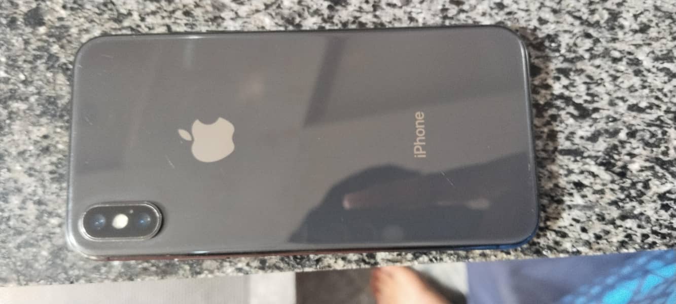 Apple iPhone X 1