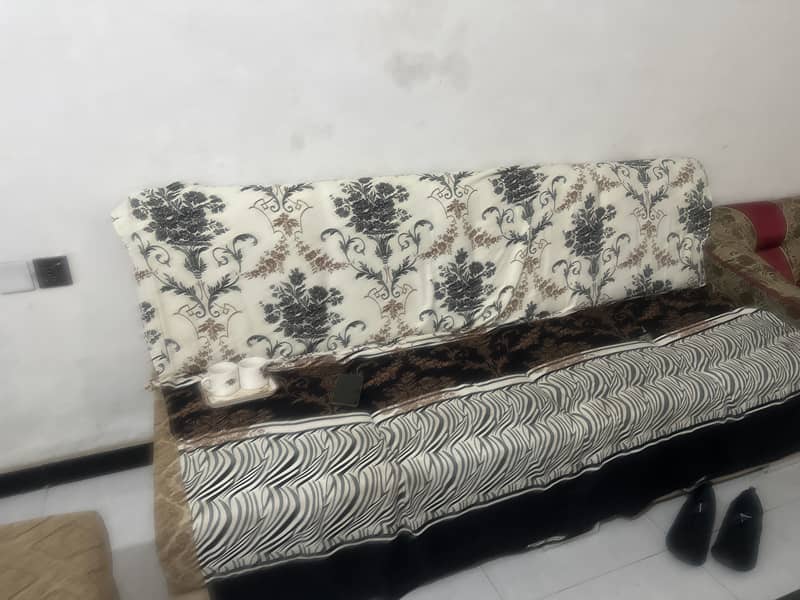 Sofa nd toble 1