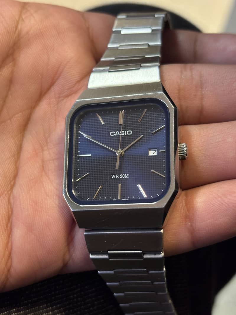 Casio B185 Blue 5